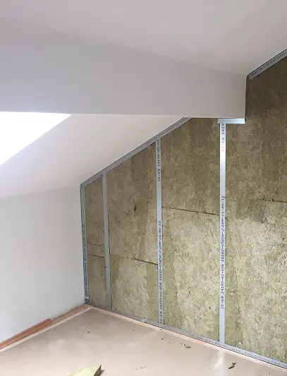 Petits Travaux - Avant